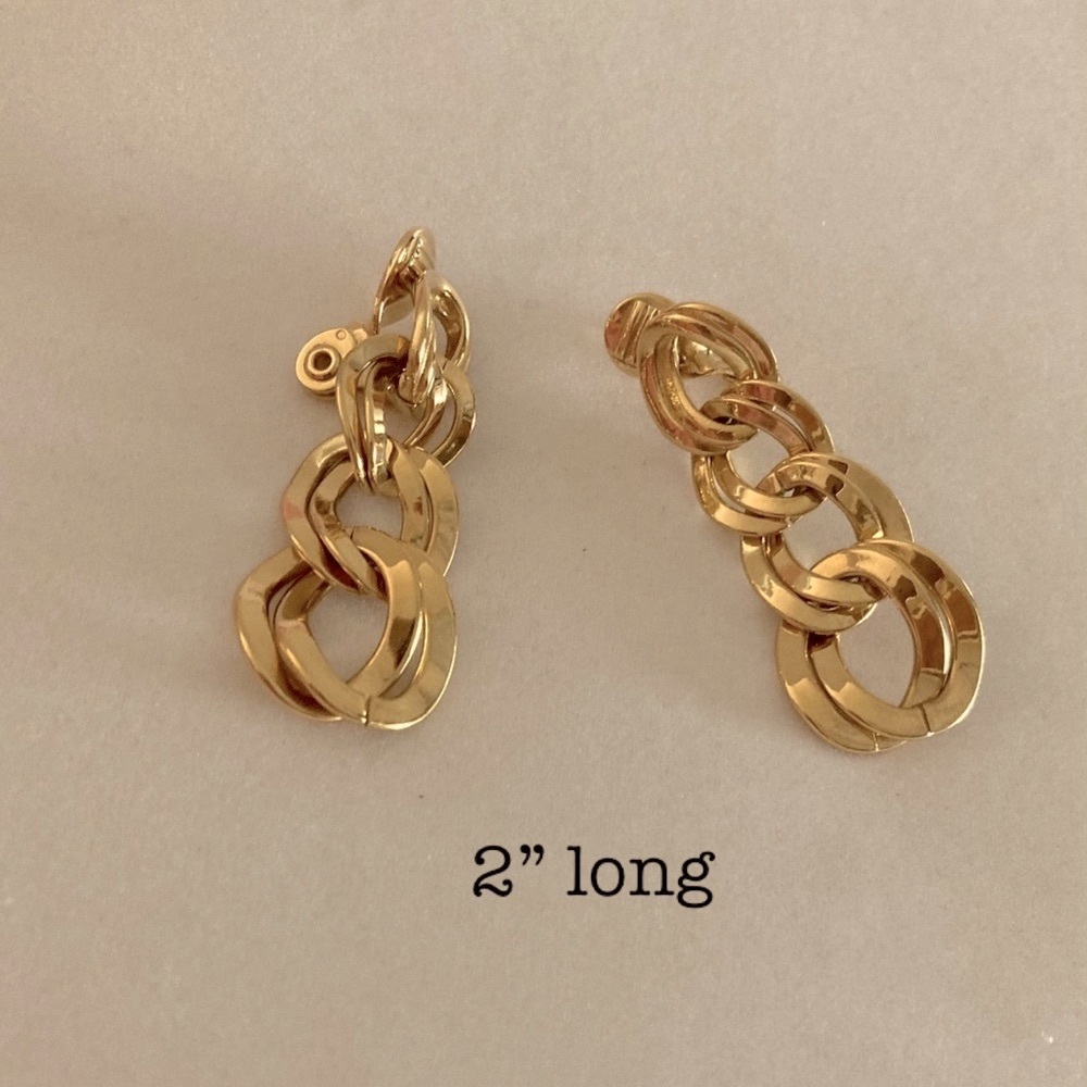 Vintage Estate Gold Chain Link Earrings - Picture 5 of 10